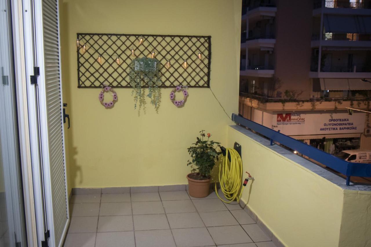 Ioulia * Kalamata