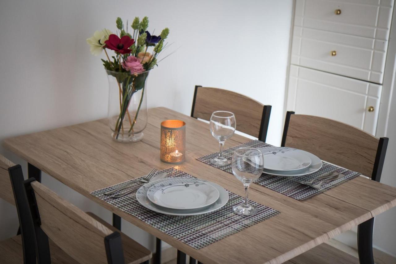Ioulia Apartment